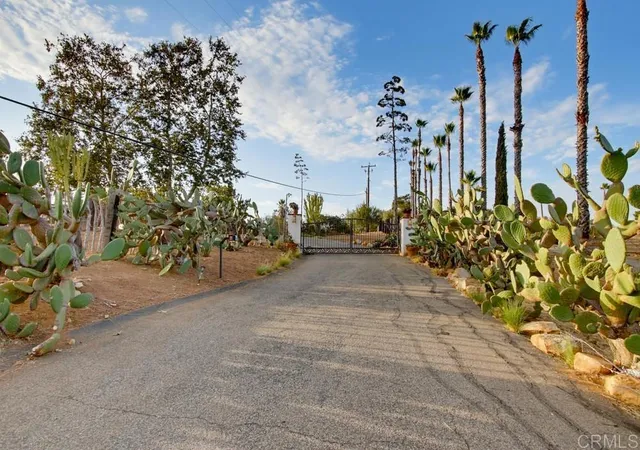 Photo 2 of Single family home for sale at 6944 W Lilac, Bonsall, CA 92003 | MLS# NDP2607440 | Listing updated on 2026-09-13