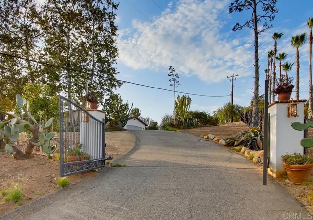 Photo 3 of Single family home for sale at 6944 W Lilac, Bonsall, CA 92003 | MLS# NDP2607440 | Listing updated on 2026-09-13