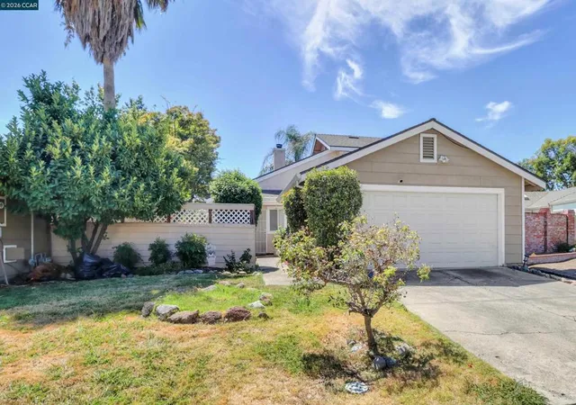 Photo 1 of Single family home for sale at 209 Cedar Rock Cir, Sacramento, CA 95823 | MLS# 41144230 | Listing updated on 2026-09-21