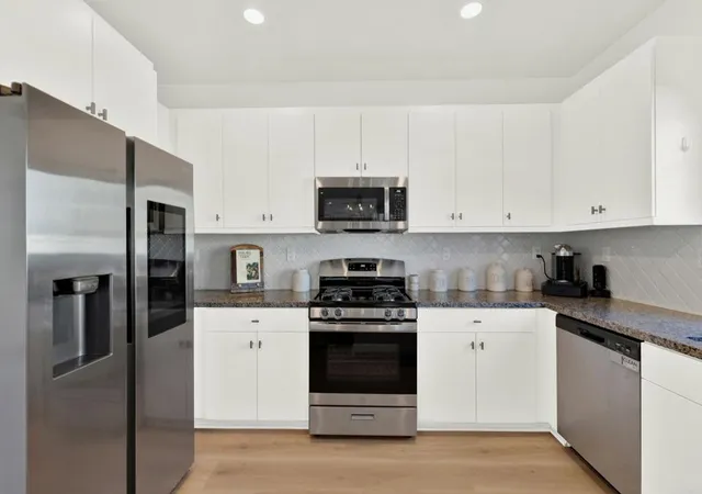 Photo 2 of Single family home for sale at 36540 Diego Springs Ave, Murrieta, CA 92563 | MLS# PTP2605998 | Listing updated on 2026-09-24
