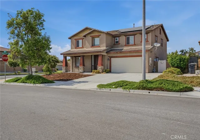 Photo 1 of Single family home for sale at 13998 Agate Ct, Eastvale, CA 92880 | MLS# AR26172583 | Listing updated on 2026-09-28