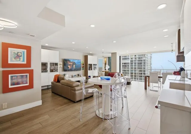 Photo 4 of Condo for sale at 1750 Avenida Del Mundo #1008, Coronado, CA 92118 | MLS# 260019352SD | Listing updated on 2026-09-03