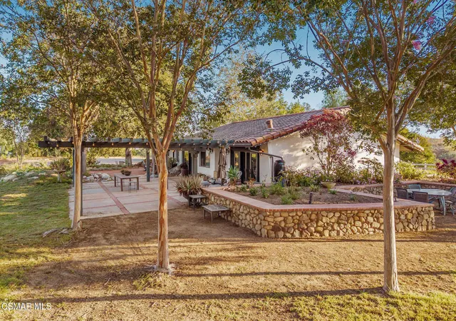 Photo 2 of Single family home for sale at 8000 Balcom Cyn Rd, Somis, CA 93066 | MLS# 226003771 | Listing updated on 2026-10-01