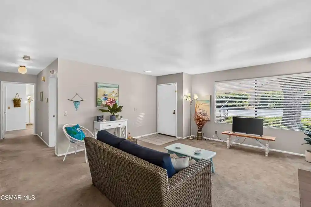 Condo for sale at 1113 Catlin St #B, Simi Valley, CA 93065 | MLS# 226003773