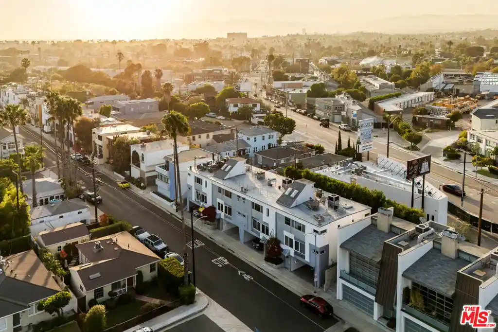 Photo 1 of Condo for sale at 691 Mildred Ave #2, Venice, CA 90291 | MLS# 26869237 | Listing updated on 2026-10-21