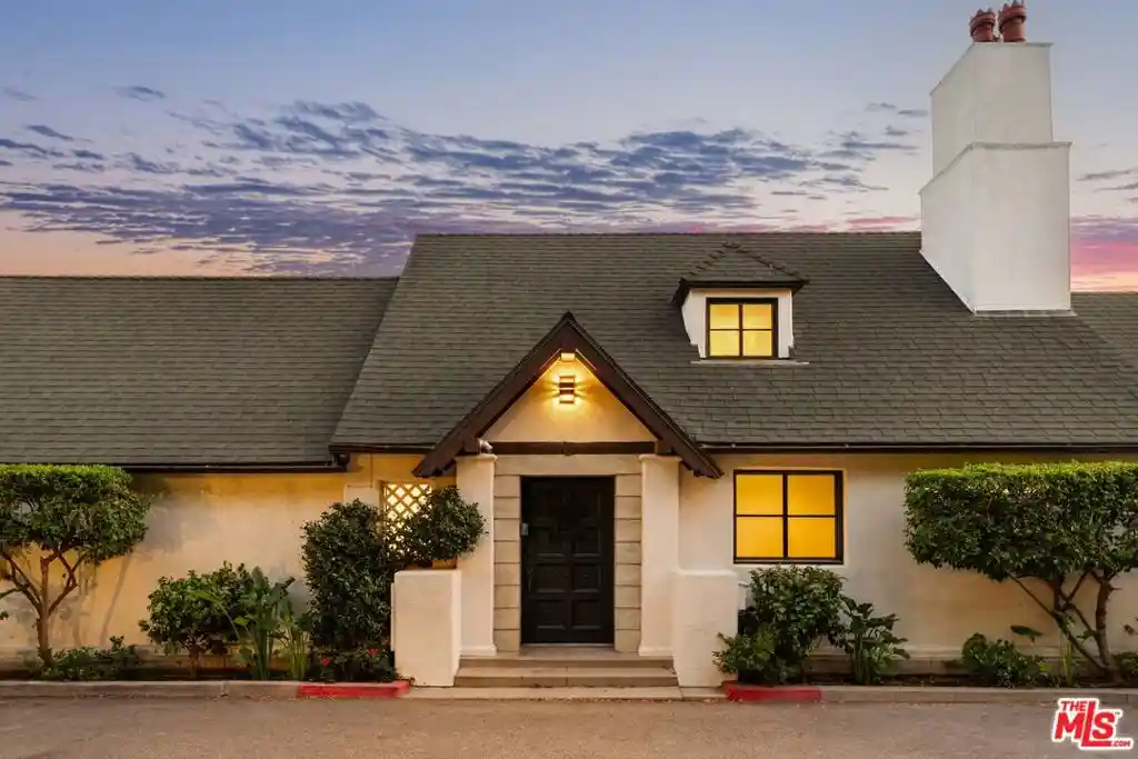 Photo 1 of Mansion for sale at 8856 Appian Way, Los Angeles, CA 90046 | MLS# 26868553 | Listing updated on 2026-08-21