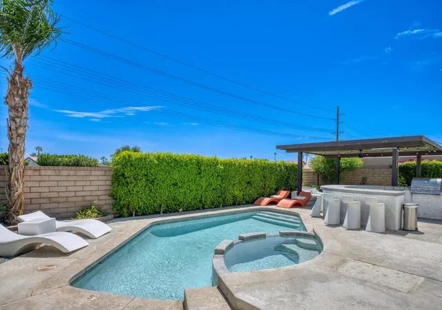 Photo 2 of Sale Pending at 45640 Cimarron Rd, Indio, CA 92201 | MLS# 219151190DA | Listing updated on 2026-09-15