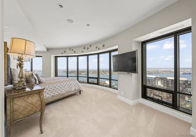Photo 3 of Condo for sale at 200 Harbor Dr #3702, San Diego, CA 92101 | MLS# 260019375SD | Listing updated on 2026-10-07