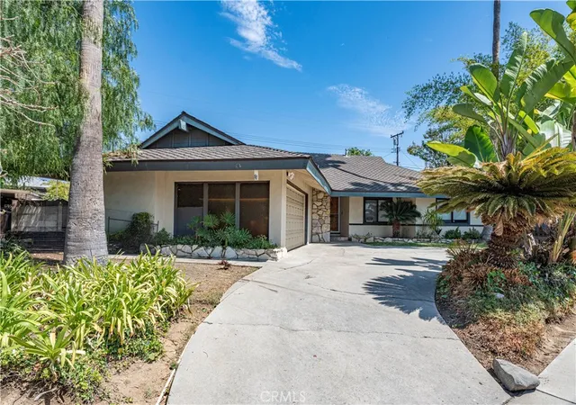 Photo 2 of Single family home for sale at 12146 Grovedale, Whittier, CA 90604 | MLS# PW26172554 | Listing updated on 2026-08-31