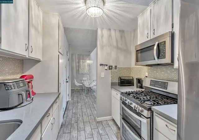 Photo 4 of Condo for sale at 2121 Vale Rd #326, San Pablo, CA 94806 | MLS# 41144291 | Listing updated on 2026-09-25