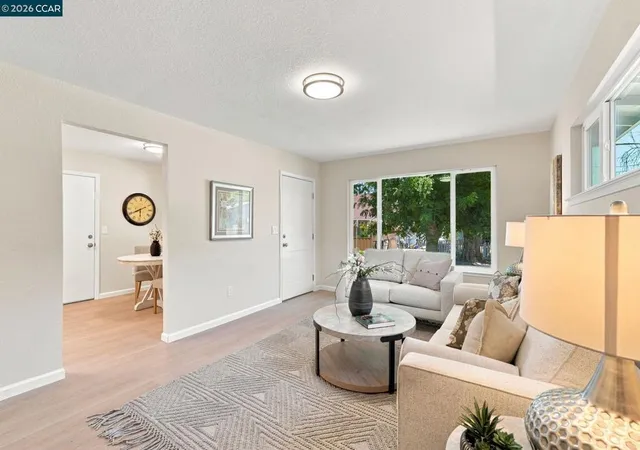 Photo 3 of Single family home for sale at 215 W 12th Street, Pittsburg, CA 94565 | MLS# 41144294 | Listing updated on 2026-09-20