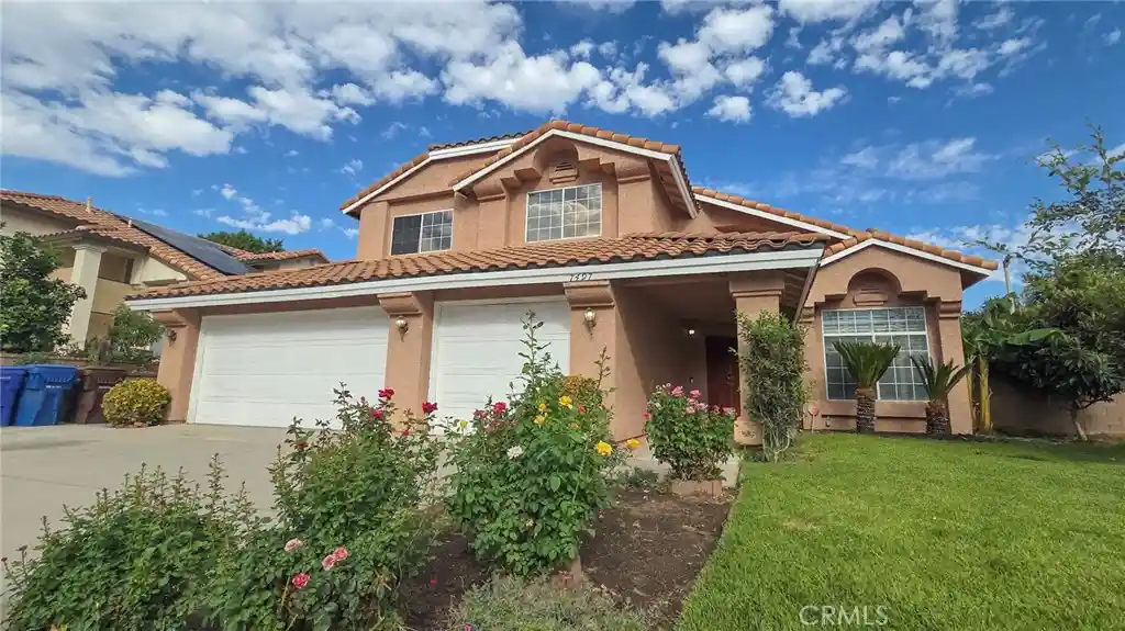 Single family home for sale at 7497 Star Pine Cir, Highland, CA 92346 | MLS# PW26172988