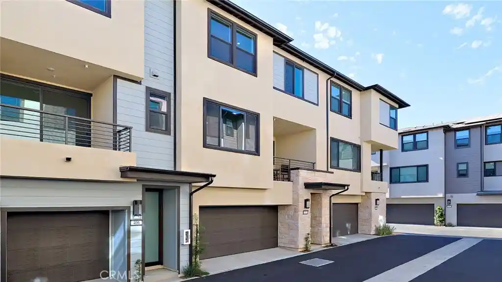Photo 1 of Townhouse for sale at 107 S Laxore St #404, Anaheim, CA 92804 | MLS# OC26173007 | Listing updated on 2026-10-20