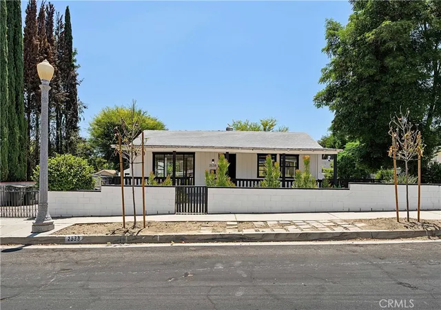 Photo 1 of Multi family home for sale at 2538 Woodlyn Rd, Pasadena, CA 91107 | MLS# SR26172976 | Listing updated on 2026-10-12