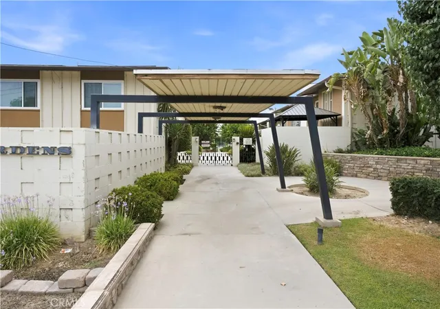 Photo 2 of Condo for sale at 3901 Union, Bakersfield, CA 93305 | MLS# NS26173145 | Listing updated on 2026-09-25