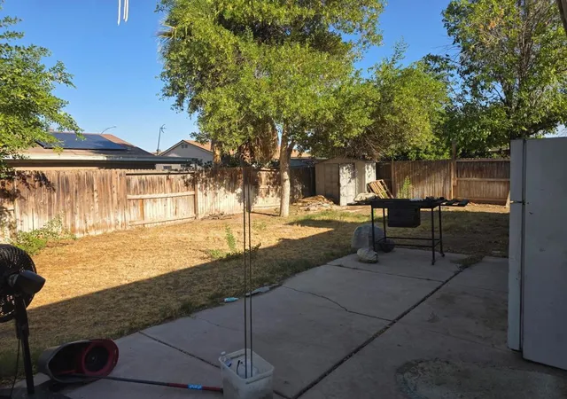 Photo 3 of Single family home for sale at 978 Pater St, Brawley, CA 92227 | MLS# 219151204DA | Listing updated on 2026-09-10