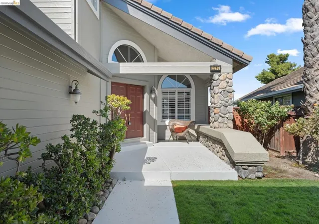 Photo 3 of Sale Pending at 2216 Colonial Ct, Discovery Bay, CA 94505 | MLS# 41144327 | Listing updated on 2026-09-17