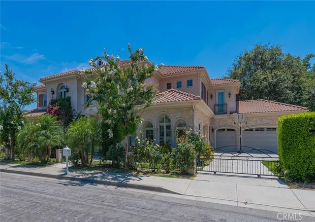 Photo 37 of Mansion for sale at 2702 South 10th, Arcadia, CA 91006 | MLS# OC26173159 | Listing updated on 2026-10-11