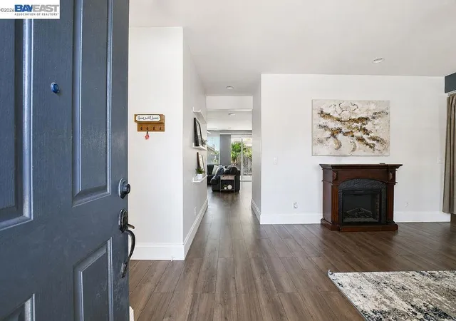 Photo 4 of Single family home for sale at 1312 Tuolumne Way, Oakley, CA 94561 | MLS# 41144339 | Listing updated on 2026-10-07