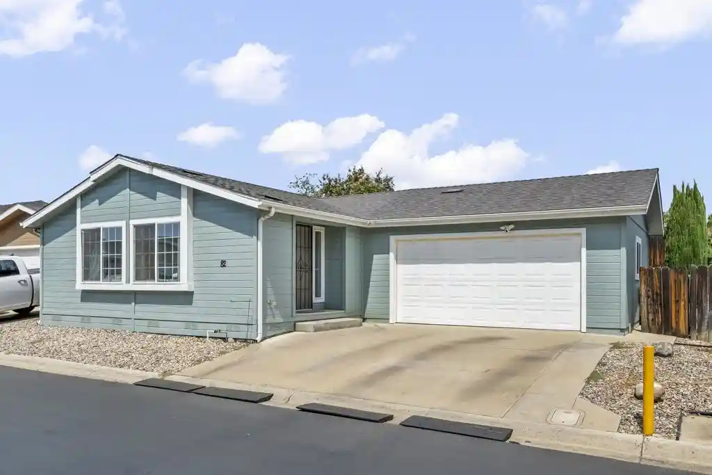 Manufactured home for sale at 15935 Spring Oaks Rd #82, El Cajon, CA 92021 | MLS# 260019427SD