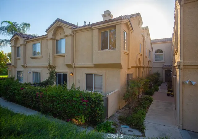 Photo 3 of Condo for sale at 21224 Jasmines, Lake Forest, CA 92630 | MLS# CV26173259 | Listing updated on 2026-09-09
