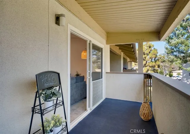 Photo 3 of Condo for sale at 8877 Lauderdale Ct #213F, Huntington Beach, CA 92646 | MLS# NP26148216 | Listing updated on 2026-10-11