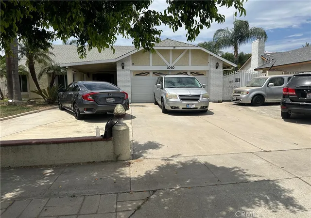 Photo 1 of Sale Pending at 1040 S Alice, Rialto, CA 92376 | MLS# CV26173322 | Listing updated on 2026-09-25