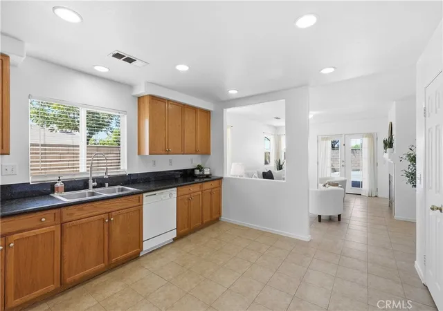 Photo 4 of Single family home for sale at 45237 Sancroft Ave, Lancaster, CA 93535 | MLS# SR26173352 | Listing updated on 2026-10-30