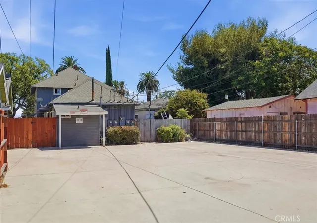 Photo 2 of Multi family home for sale at 324 W C St, Ontario, CA 91762 | MLS# CV26166166 | Listing updated on 2026-10-01