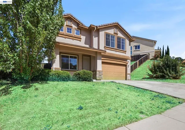 Photo 3 of Sale Pending at 3805 Osprey Dr, Antioch, CA 94509 | MLS# 41144369 | Listing updated on 2026-10-07