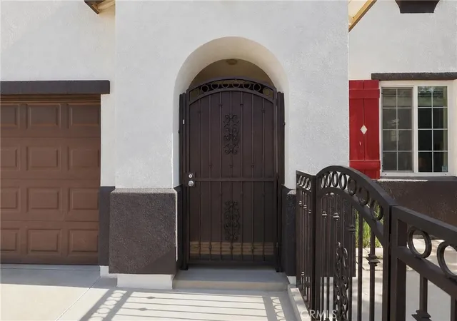 Photo 3 of Single family home for sale at 11778 Dos Palmas, Victorville, CA 92392 | MLS# CV26173499 | Listing updated on 2026-09-13