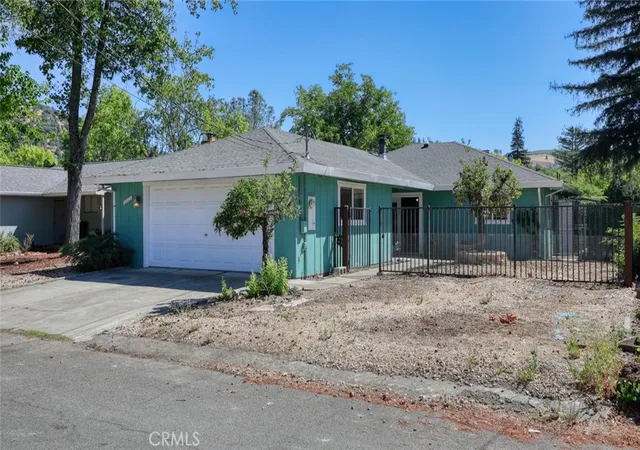 Photo 1 of Single family home for sale at 12623 Shoreview, Clearlake Oaks, CA 95423 | MLS# LC26165017 | Listing updated on 2026-10-05