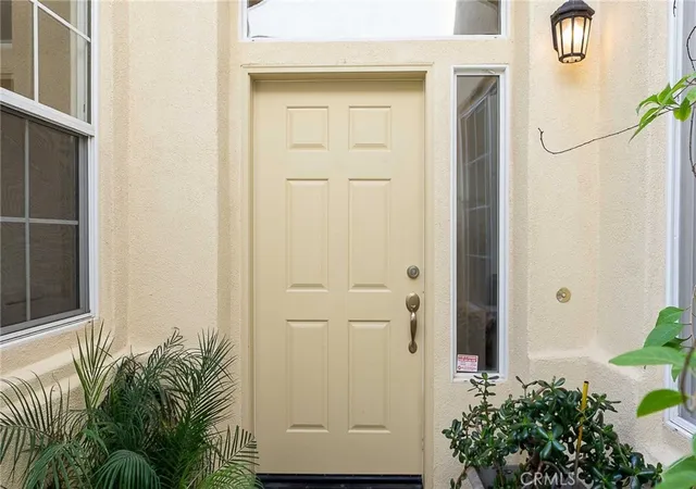 Photo 3 of Townhouse for sale at 2327 Westbury, Santa Maria, CA 93455 | MLS# PI26172955 | Listing updated on 2026-10-04