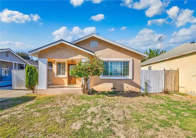 Photo 1 of Sale Pending at 3633 Platt Ave, Lynwood, CA 90262 | MLS# IV26170924 | Listing updated on 2026-10-10