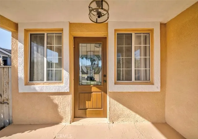 Photo 2 of Sale Pending at 3633 Platt Ave, Lynwood, CA 90262 | MLS# IV26170924 | Listing updated on 2026-10-10