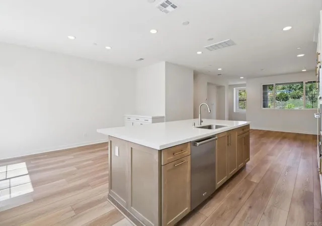 Photo 3 of Townhouse for sale at 4942 Spirea Way, Carlsbad, CA 92008 | MLS# NDP2607491 | Listing updated on 2026-09-25