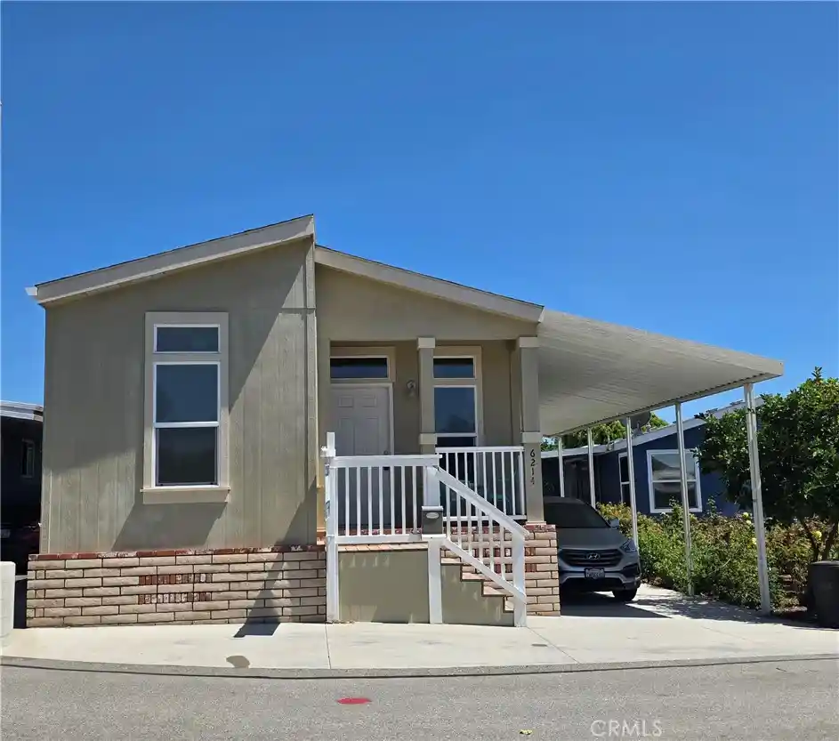 Photo 1 of Manufactured home for sale at 6214 E Beachcomber Dr #122, Long Beach, CA 90803 | MLS# PW26172353 | Listing updated on 2026-10-21