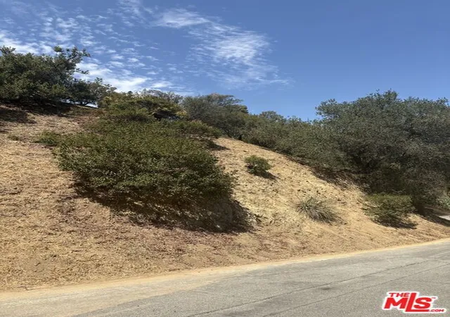 Land for sale at 0 Saint Andrews Dr, Glendale, CA 91206 | MLS# 26870151