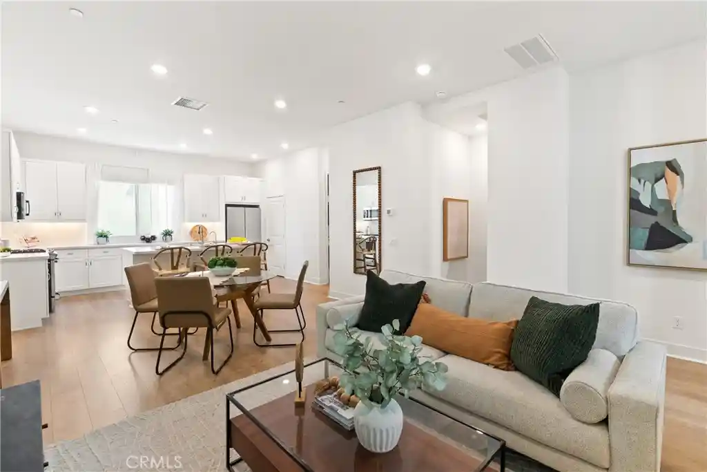 Photo 1 of Single family home for sale at 1682 Yorktown Ln, San Pedro, CA 90732 | MLS# SB26173544 | Listing updated on 2026-10-21
