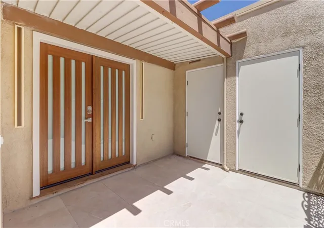 Listing Photo 1 - Condo for sale in building located at 2357 Via Mariposa E, Laguna Woods, CA 92637 - Unit #D