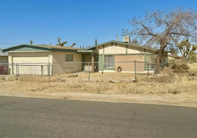 Photo 3 of Single family home for sale at 6437 Indio Ave, Yucca Valley, CA 92284 | MLS# 219151228DA | Listing updated on 2026-09-13