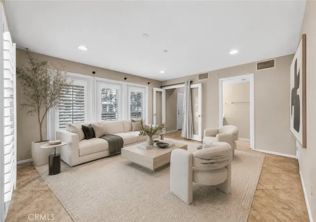 Listing Photo 1 - Condo for sale in building located at 284 Tustin Field Dr, Tustin, CA 92782