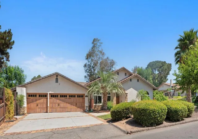 Photo 3 of Single family home for sale at 13126 Silver Saddle Ln, Poway, CA 92064 | MLS# 260019496SD | Listing updated on 2026-10-05