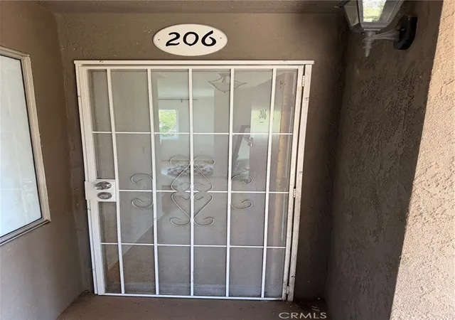 Photo 1 of Condo for sale at 725 Coronado #206, Long Beach, CA 90804 | MLS# PW26171595 | Listing updated on 2026-09-25