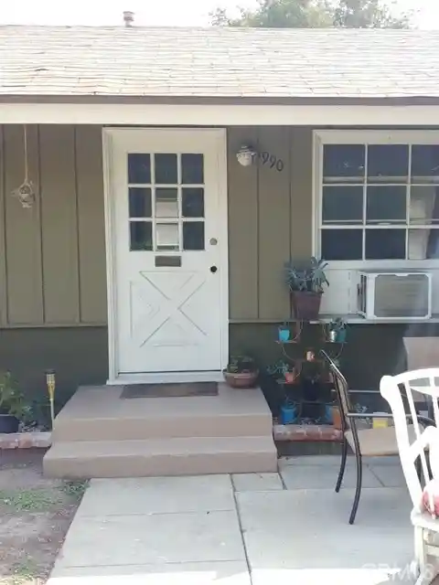 Multi family home for sale at 1988 N Ontario St, Burbank, CA 91505 | MLS# BB26163882