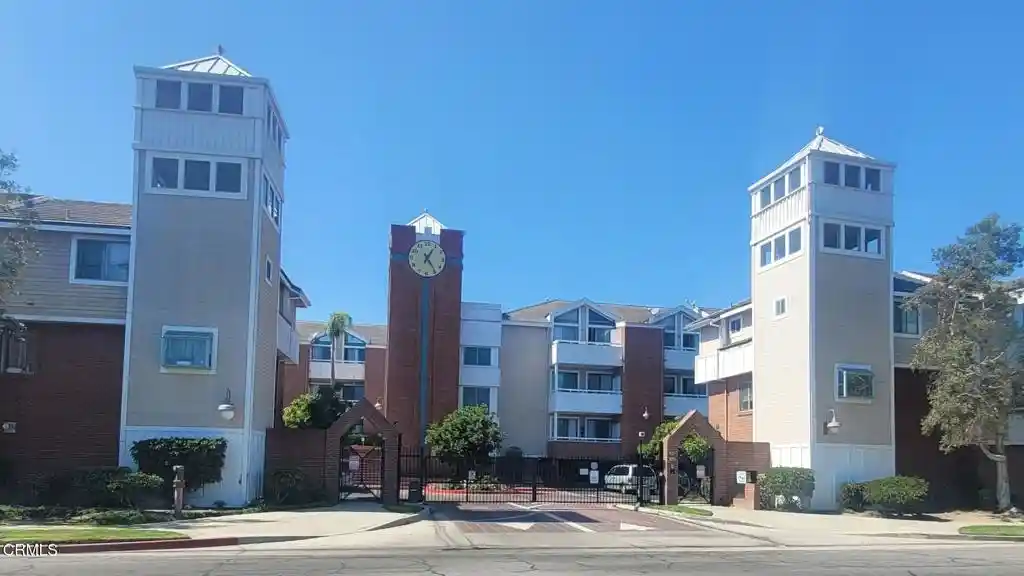 Listing Photo 1 - Condo for sale in 865 S B St located at 865 S B St, Oxnard, CA 93030 - Unit # A-1