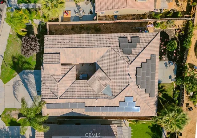 Photo 3 of Single family home for sale at 371 Plateau Pkwy, Perris, CA 92570 | MLS# SW26173985 | Listing updated on 2026-10-30