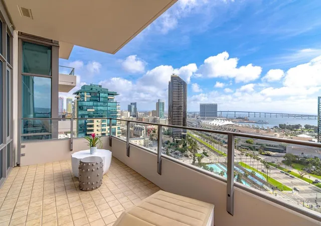 Photo 4 of Condo for sale at 550 Front St #1808, San Diego, CA 92101 | MLS# 260019507SD | Listing updated on 2026-09-13