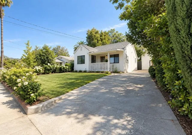 Photo 1 of Single family home for sale at 463 Macdonald St, Pasadena, CA 91103 | MLS# CV26174001 | Listing updated on 2026-09-28