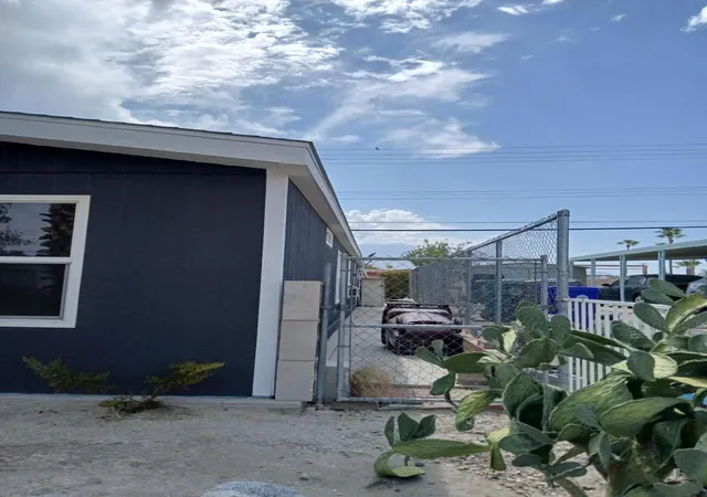 Photo 3 of Manufactured home for sale at 32361 Wells Fargo Rd, Thousand Palms, CA 92276 | MLS# 219151239DA | Listing updated on 2026-10-01